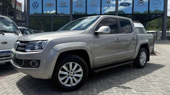 VOLKSWAGEN AMAROK 2.0 HIGHLINE 4X4 CD 16V TURBO INTERCOOLER DIESEL 4P AUTOMÁTICO